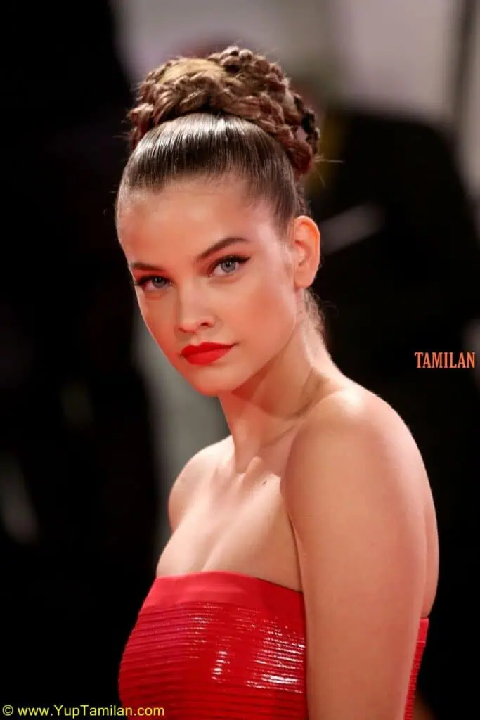 Barbara Palvin Red Hot Photos 8