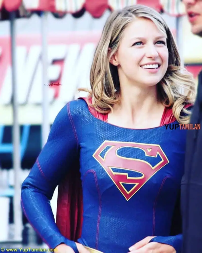 Melissa Benoist Cute Fuuny Photos in Super Girl Constume 23