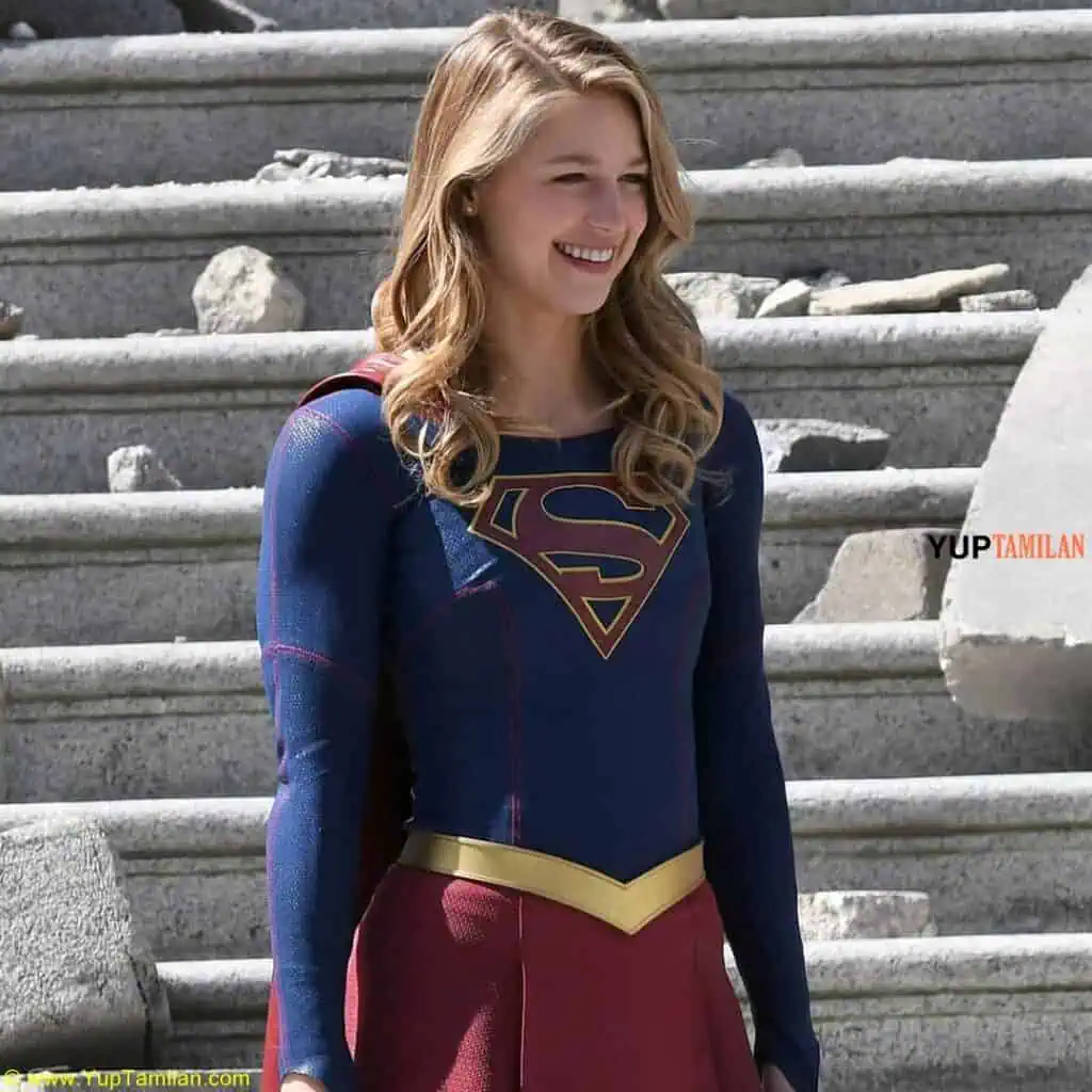 Melissa Benoist Cute Fuuny Photos in Super Girl Constume 31