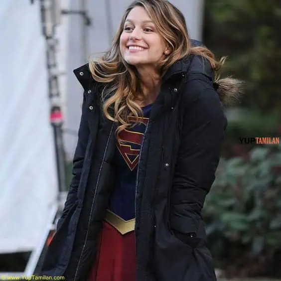 Melissa Benoist Cute Fuuny Photos in Super Girl Constume 36