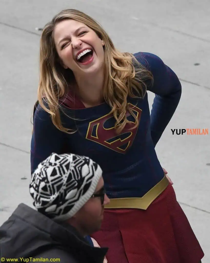 Melissa Benoist Cute Fuuny Photos in Super Girl Constume 5