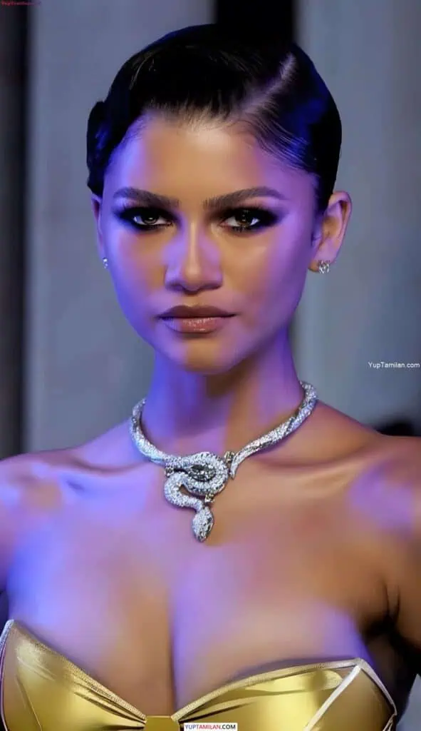 Zendaya Hottest Bikini Photos 4