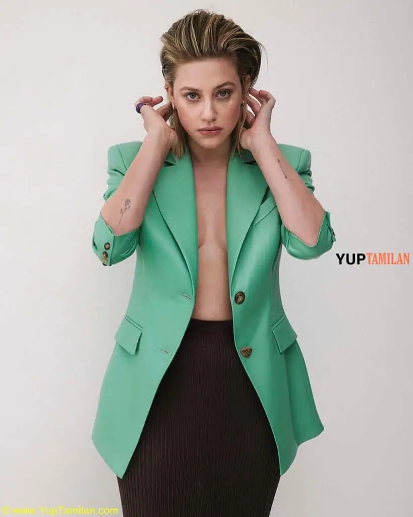 Lili Reinhart Hottest Bikini Photos 14